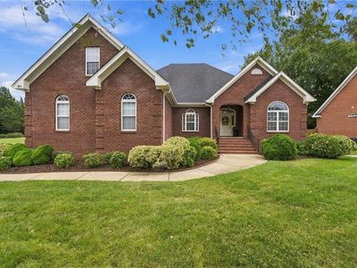 809 Chris Ct