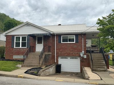 12 Cross St
