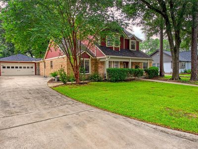 15702 Gilbertyn Dr