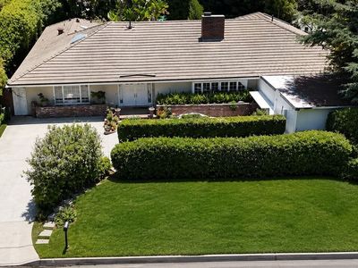 1902 Coldwater Canyon Dr