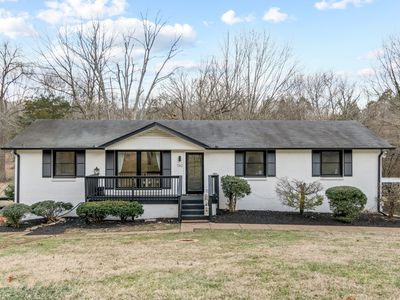 762 Rhonda Ln