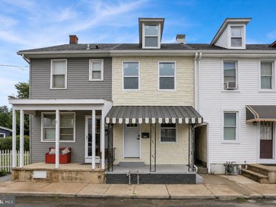 221 E Guilford St