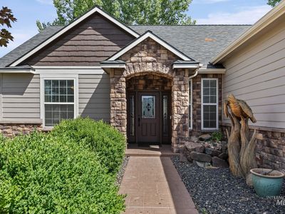 235 Magnolia Ave