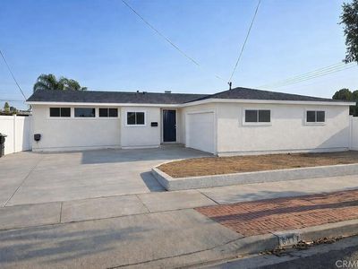 8317 Hudson Dr