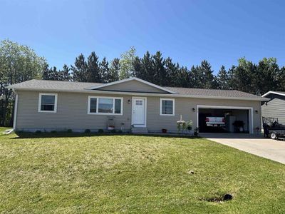 1613 Maple Drive