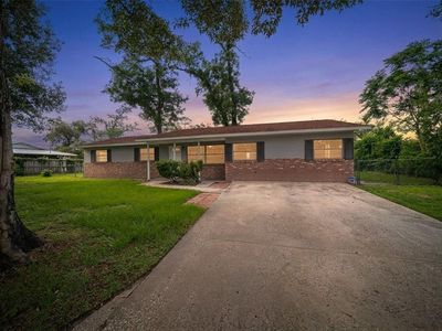 2100 NE 52ND STREET