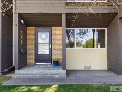 220 N Fanning Ave APT 9