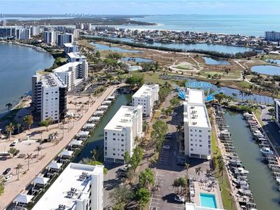 4371 Bay Beach Ln APT 314