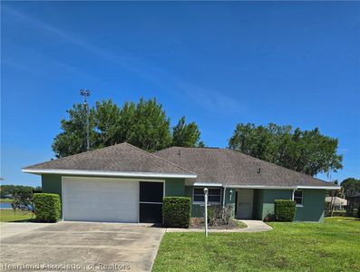 6228 Aquavista Dr