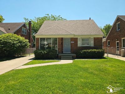20308 Country Club Dr