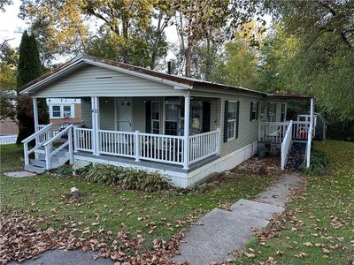 40 Hickory Hills Dr