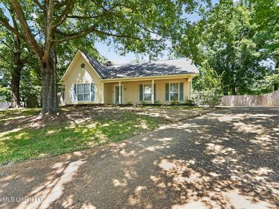 816 Strawberry Pointe
