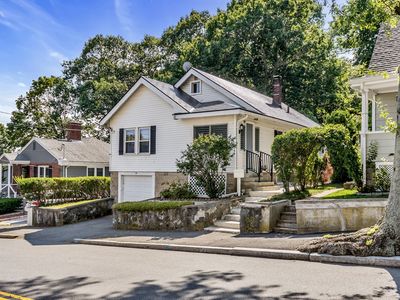 160 Linwood St