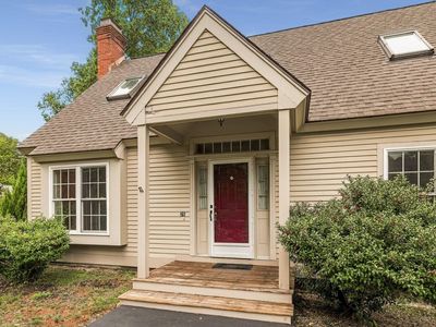26 Stratham Green