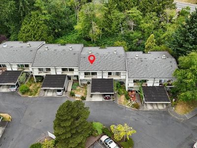 Property at 22703 Lakeview Dr #E5, Mountlake Terrace, WA