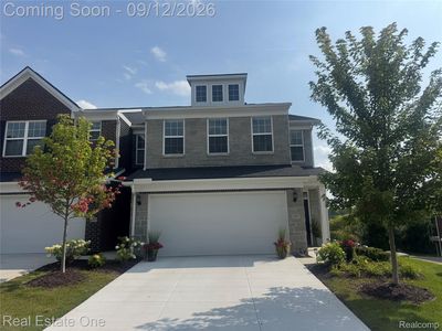 297 Strawberry Dr