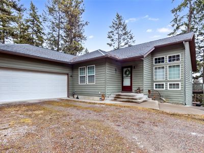 147 Troutbeck Rd