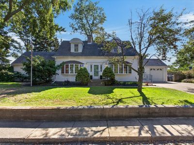 Property at 415 Ridgeway St, Saint Joseph, MI