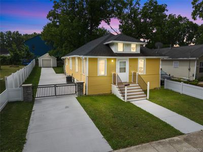 138 Mechanic St