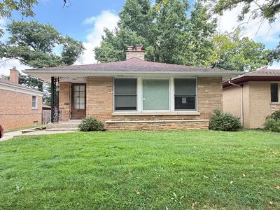 Property at 1811 N Thatcher Ave, Elmwood Park, IL