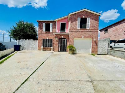 3012 Saint Isaac Loop