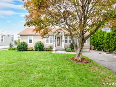 28 Sutton Drive West