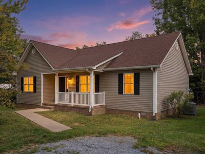 38 Hayrick Rd