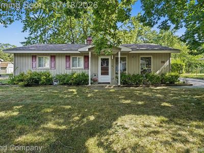 6284 Woodsdale Dr