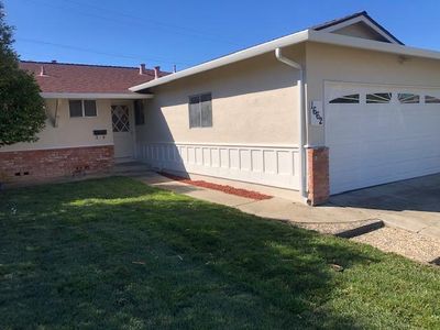 1662 Everglades Dr