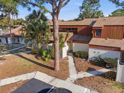 2058 SUNSET POINT ROAD #15