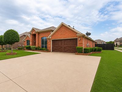 1002 Grover Ct