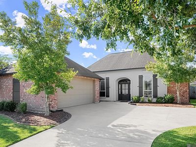 14526 Laketown Dr