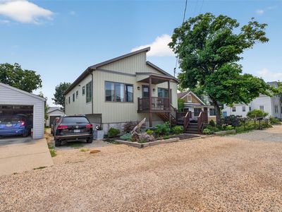 6 Howard Road