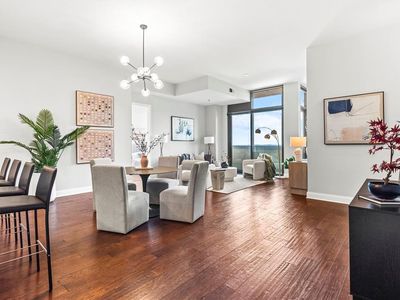 270 17th St NW Unit 4306