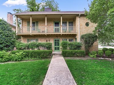 501 Carolyn Ave