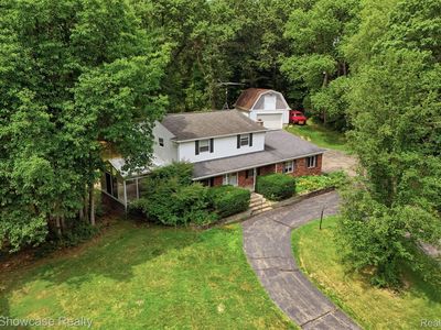 7125 Ridgewood Rd