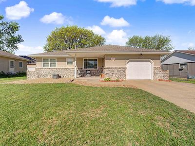 2814 Linda Ln