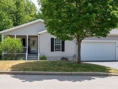 4 Leslie Ct