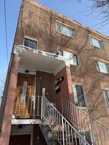 85 Munroe St