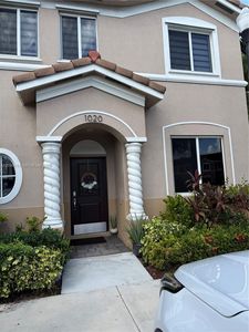 1020 SE 23rd Ter