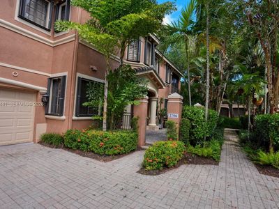 2706 Kinsington Cir #23-2