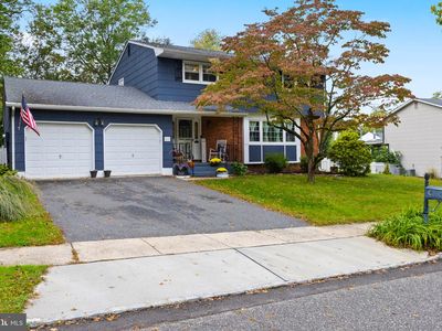 16 Twain Dr