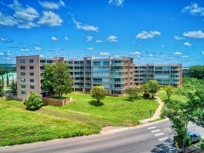 1012-3A Guadalupe St