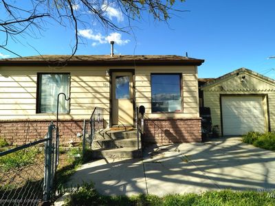 1611 2nd Ave E