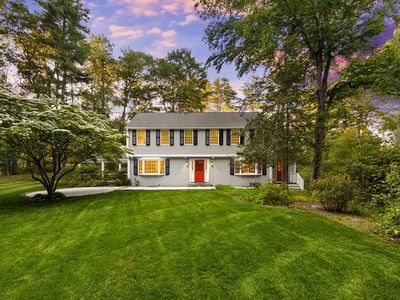 18 Isaac Davis Rd