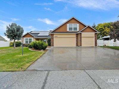 4000 E Chesapeake Dr