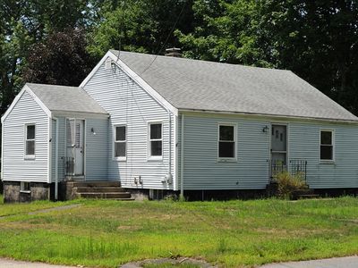 Property at 28 Pleasant St, Hanson, MA