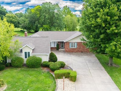 2 Winged Foot Dr