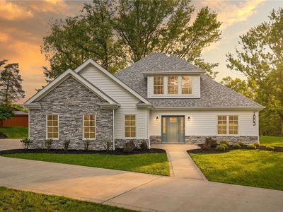 1003 Taylor Ln