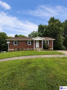 108 Wedgewood Ct